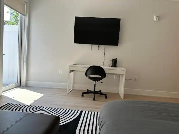 Luxury Stay For Nyc Visit Jersey City 7 Min Walk Nyc Train Station Eksteriør billede